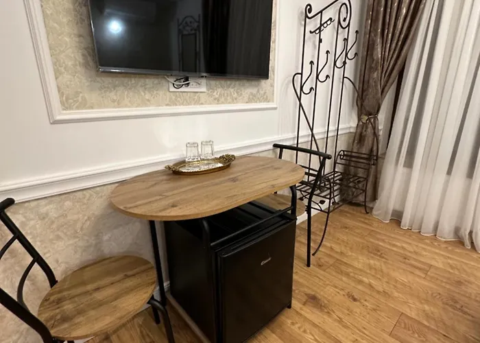 Hotel Boutique Cathedral Plaza Residences Room For Rent Downtown