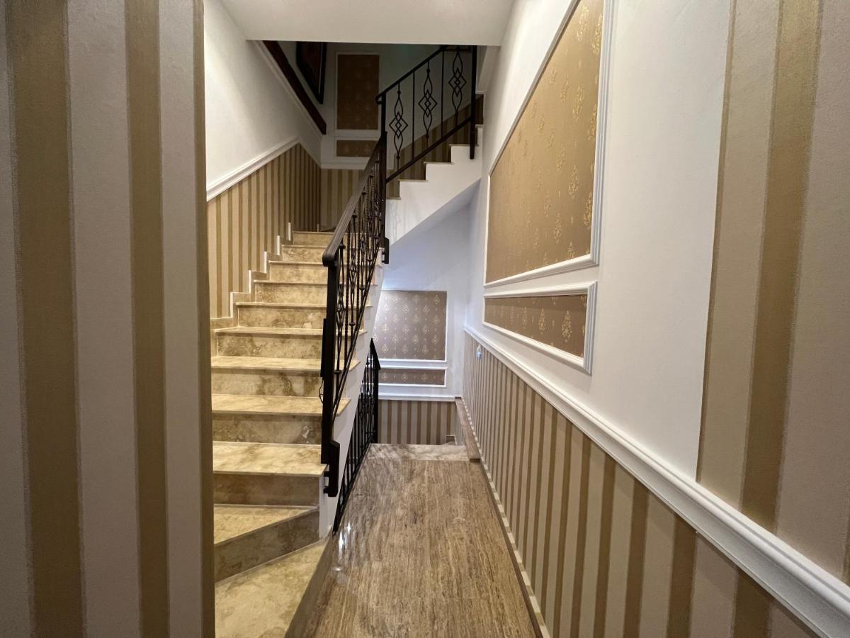 酒店 Boutique Cathedral Plaza Residences For Rent Downtown