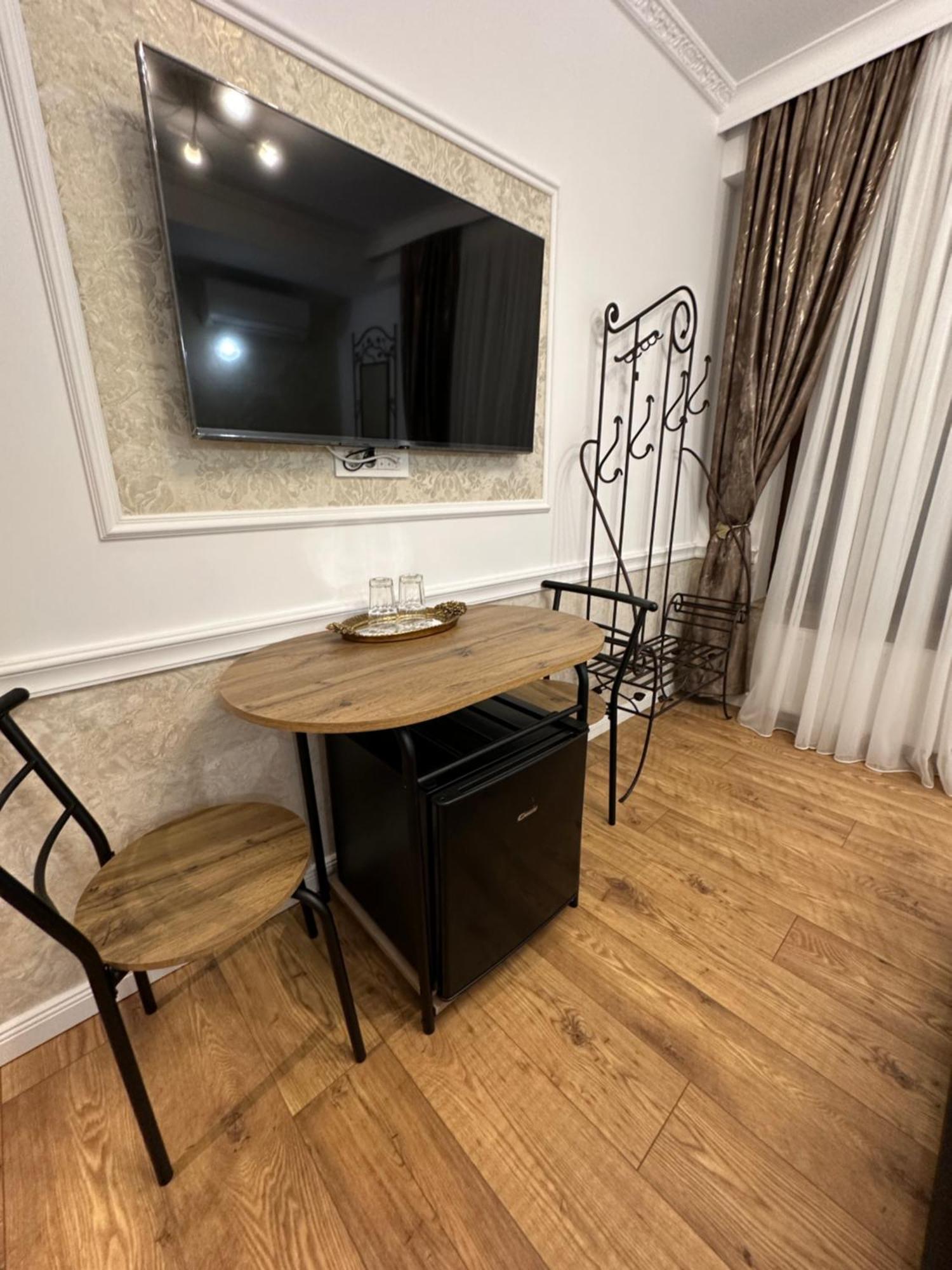 Boutique Cathedral Plaza Residences For Rent Downtown 酒店 *