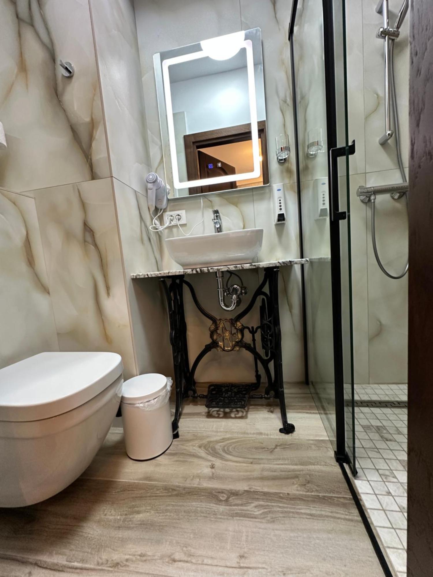 Boutique Cathedral Plaza Residences For Rent Downtown Hotel Bucarest